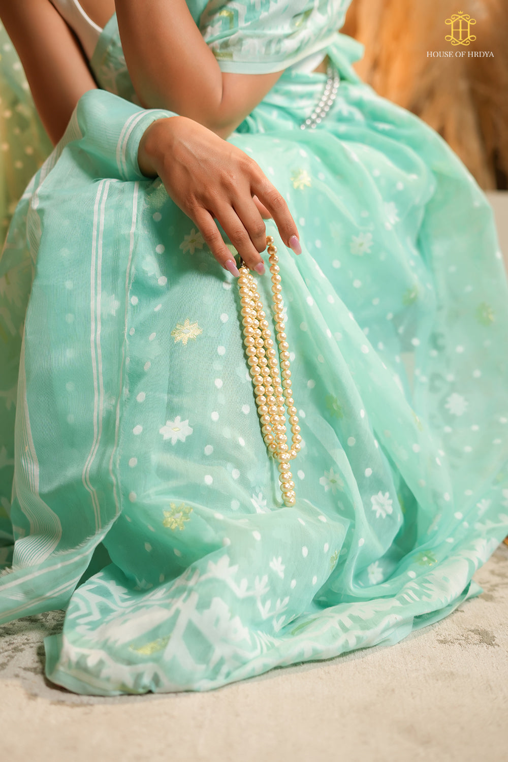 Van Ragini