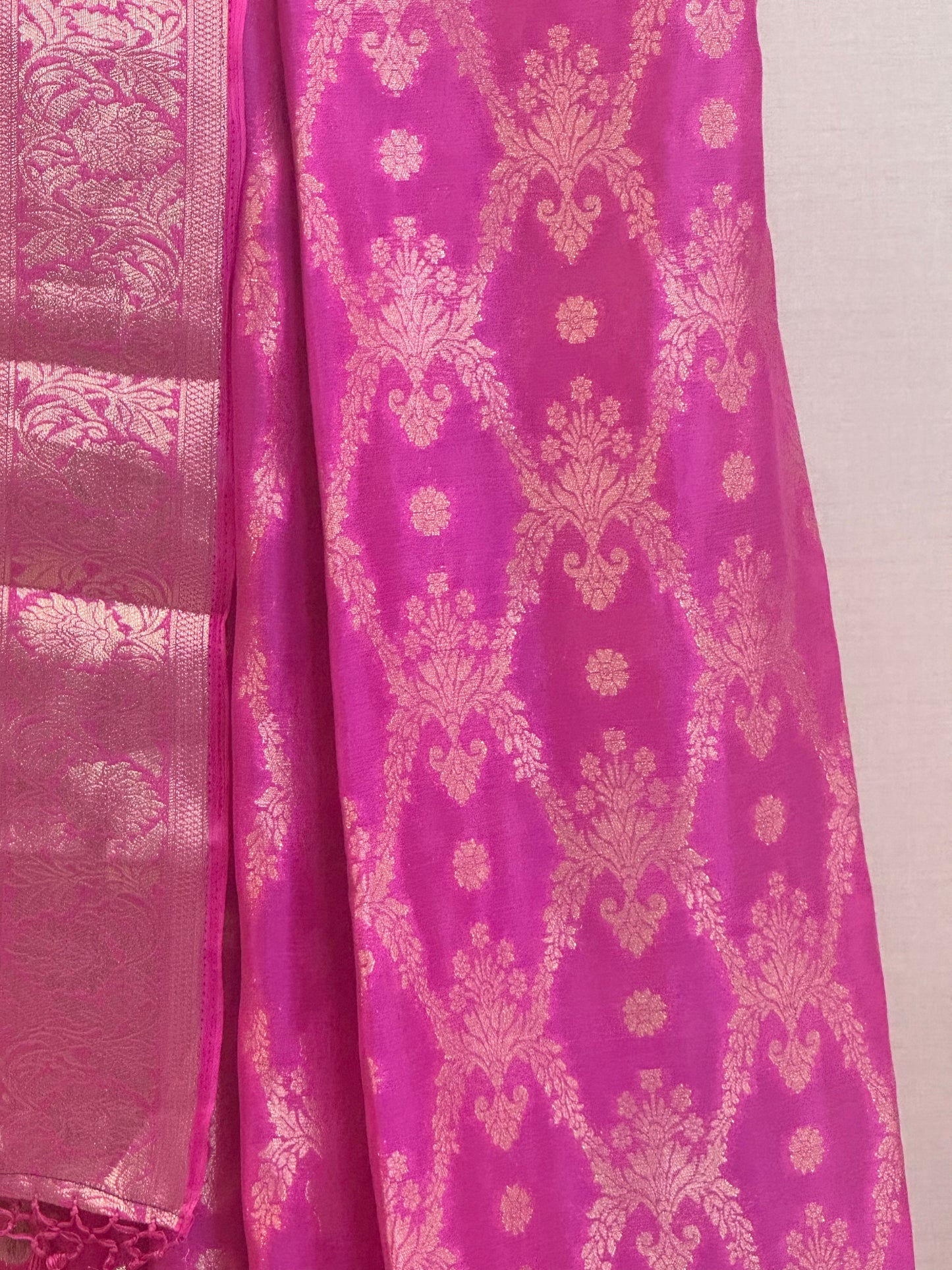 Fluid Grace Light Pink Saree