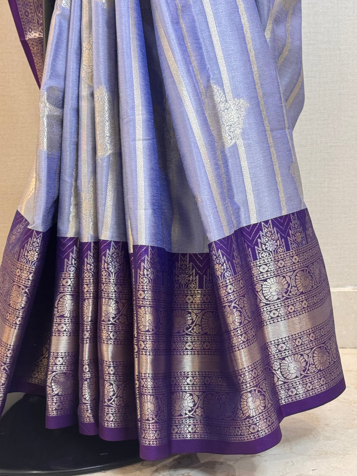 Vanam Lavendar Festive Saree