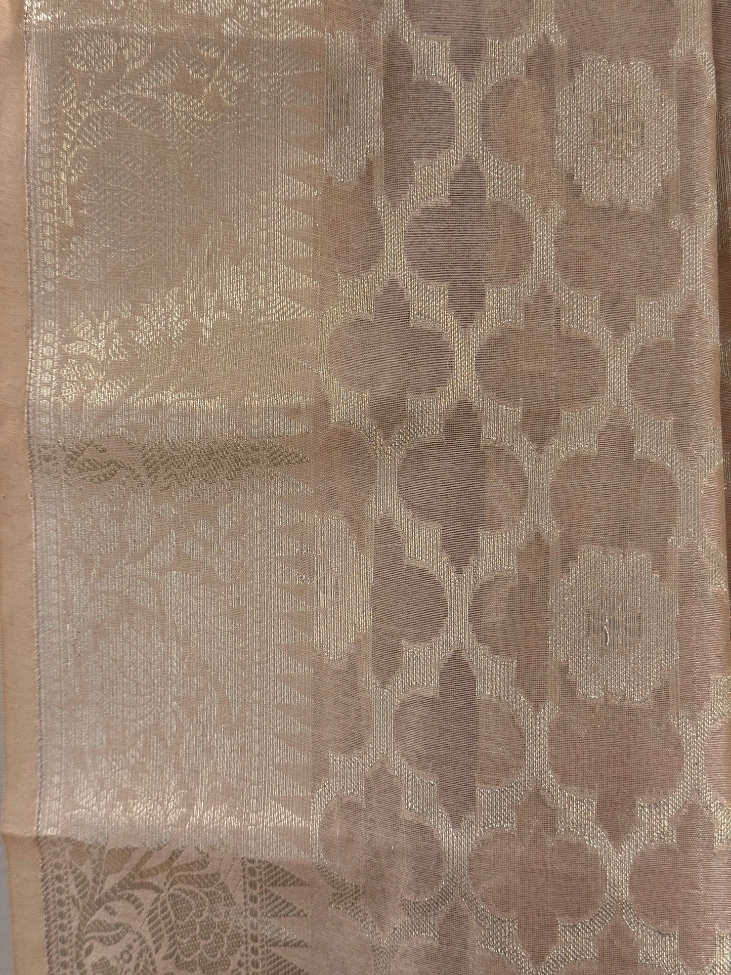 Vanam Gold Festive Saree