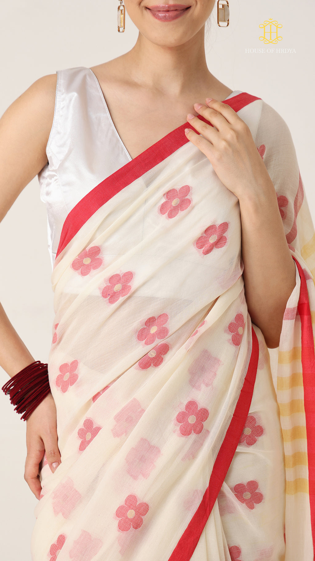 Suta Flower Buta Saree