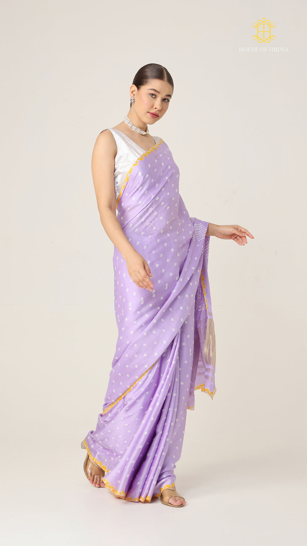 Bandhani Lavender with Lagda Patta Pallu