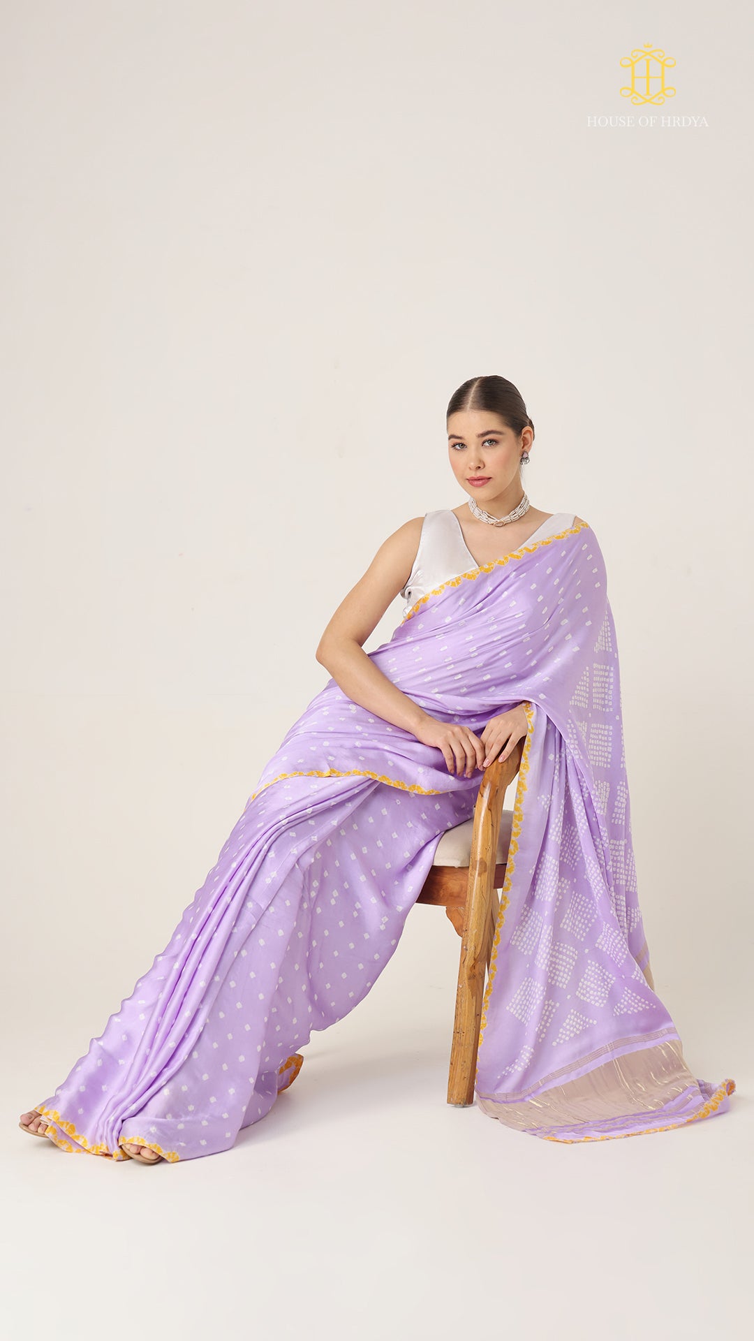 Bandhani Lavender with Lagda Patta Pallu