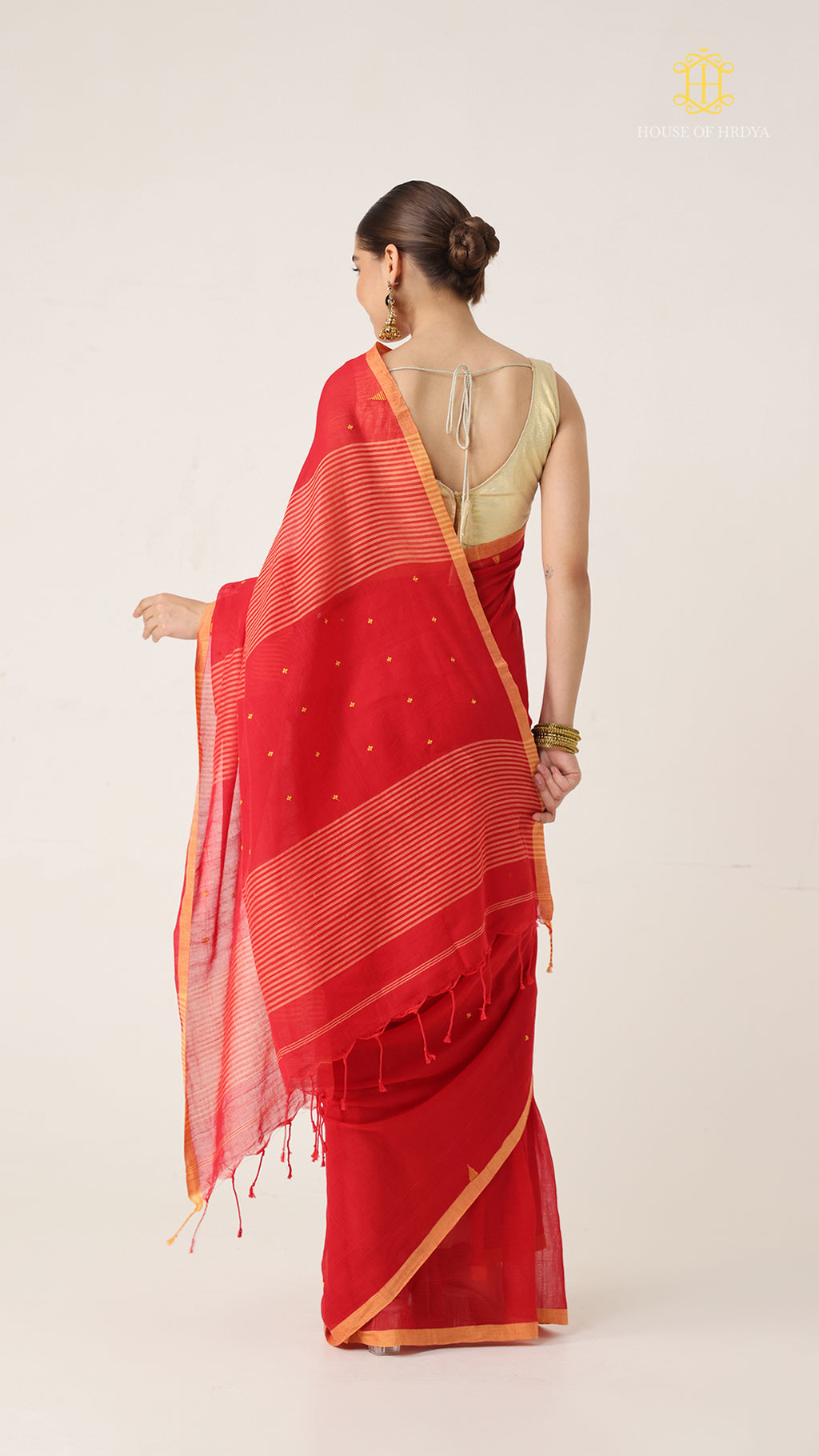 Nirva Mul Cotton Jamdani Plain - Red