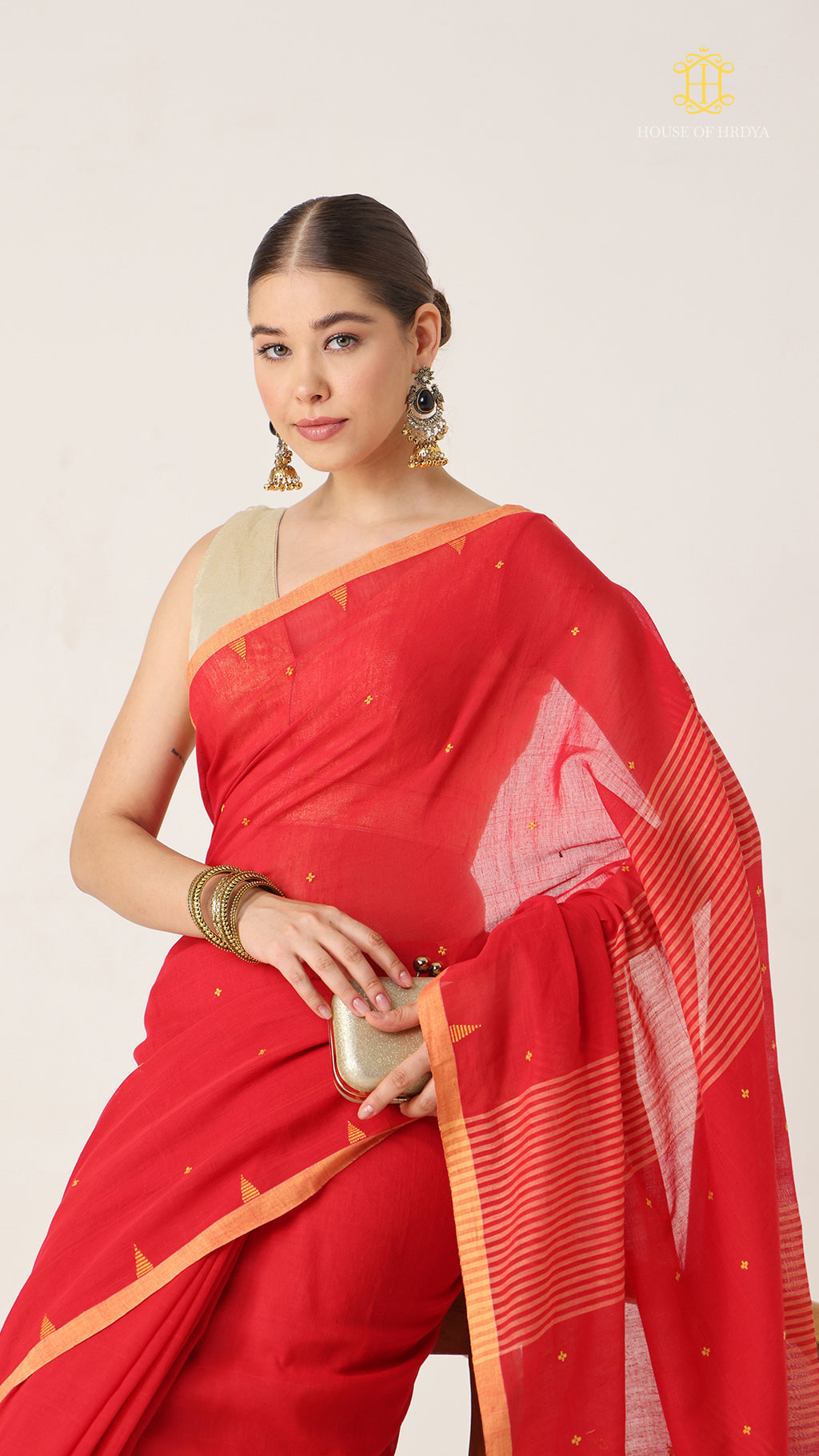 Nirva Mul Cotton Jamdani Plain - Red