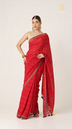 Nirva Kantha Laal Saree