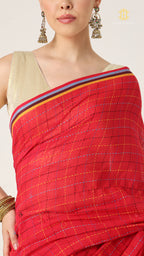 Nirva Kantha Laal Saree
