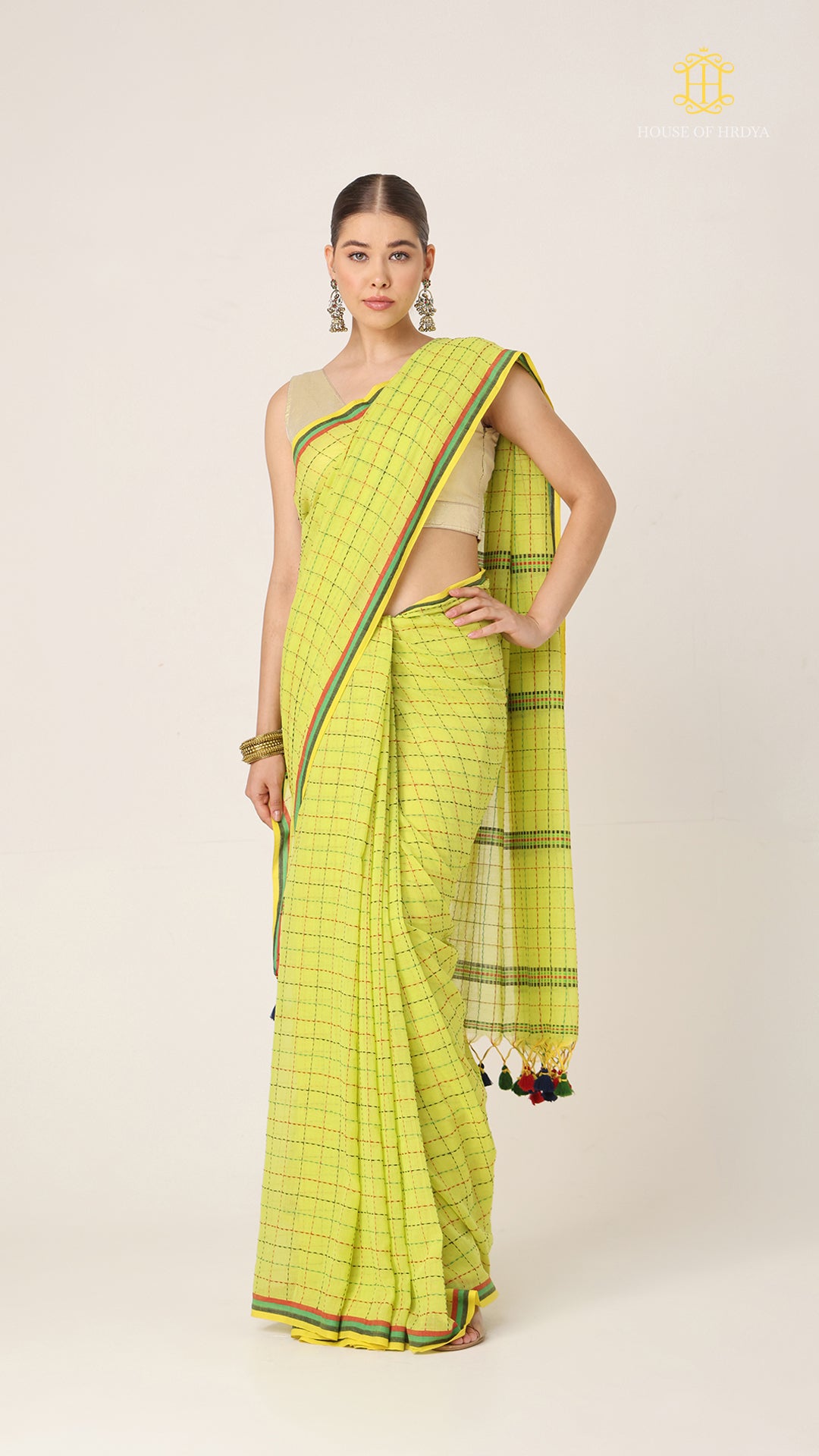 Nirva Kantha Harit Saree