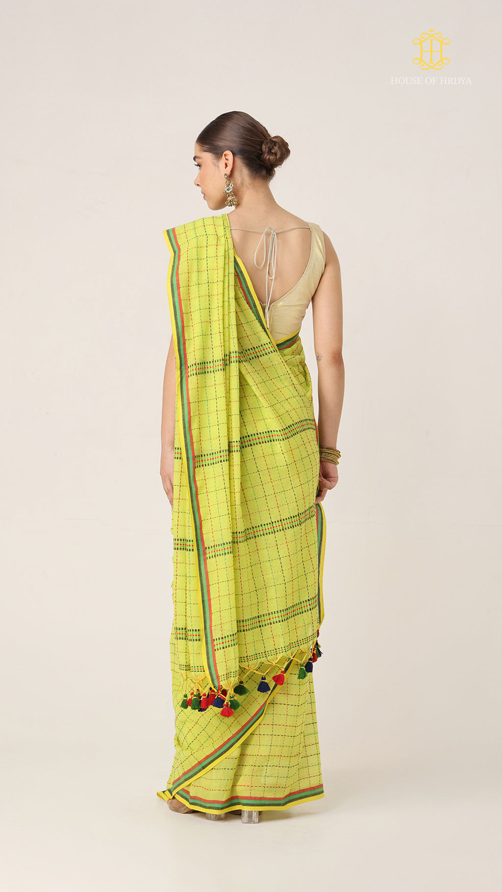 Nirva Kantha Harit Saree