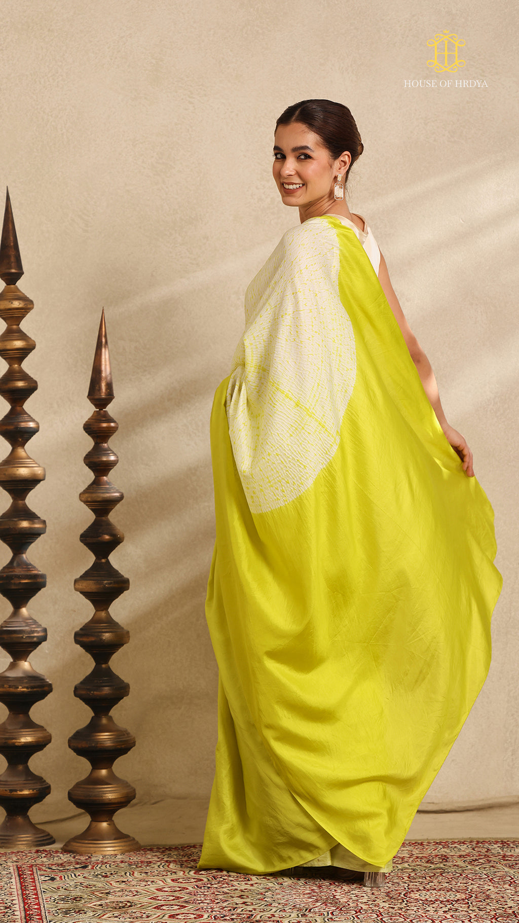 Shibori Yellow Ombre Shoulder White Pattern