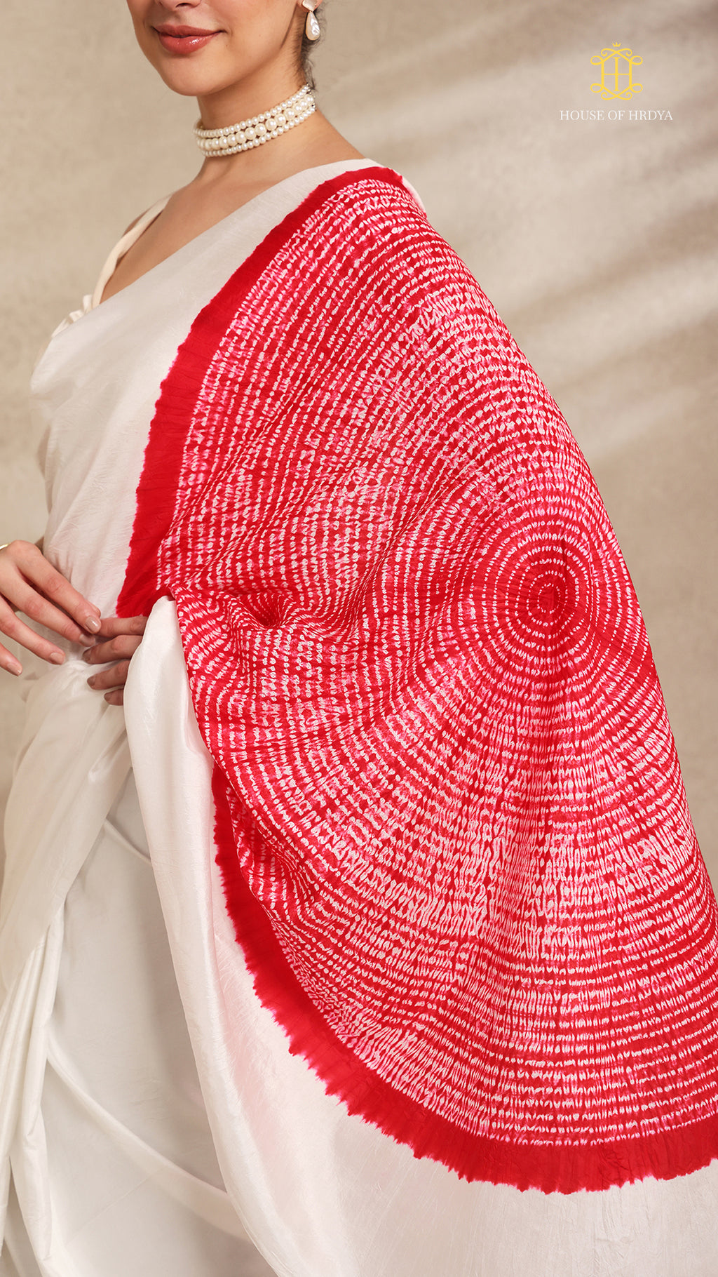 Shibori White Ombre Shoulder Pattern