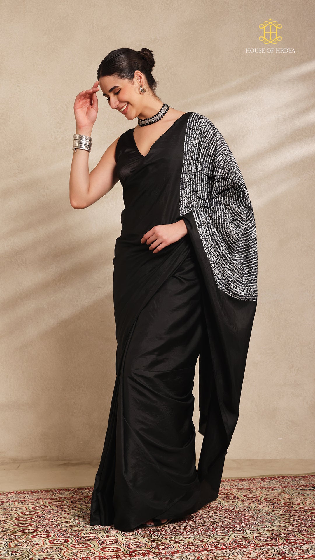 Shibori Black Ombre Shoulder Pattern