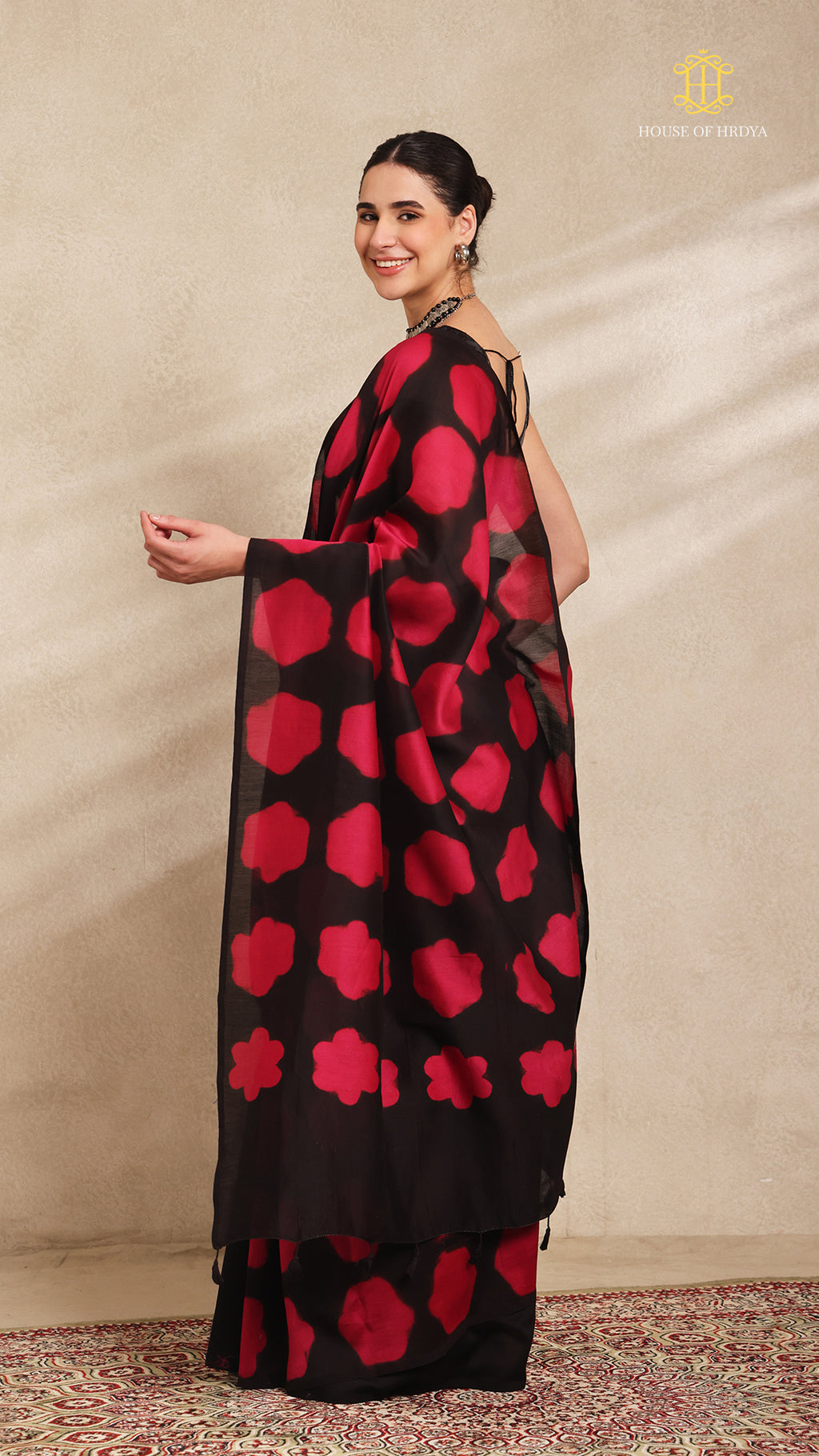 Clamp Chanderi Silk Black and Pink