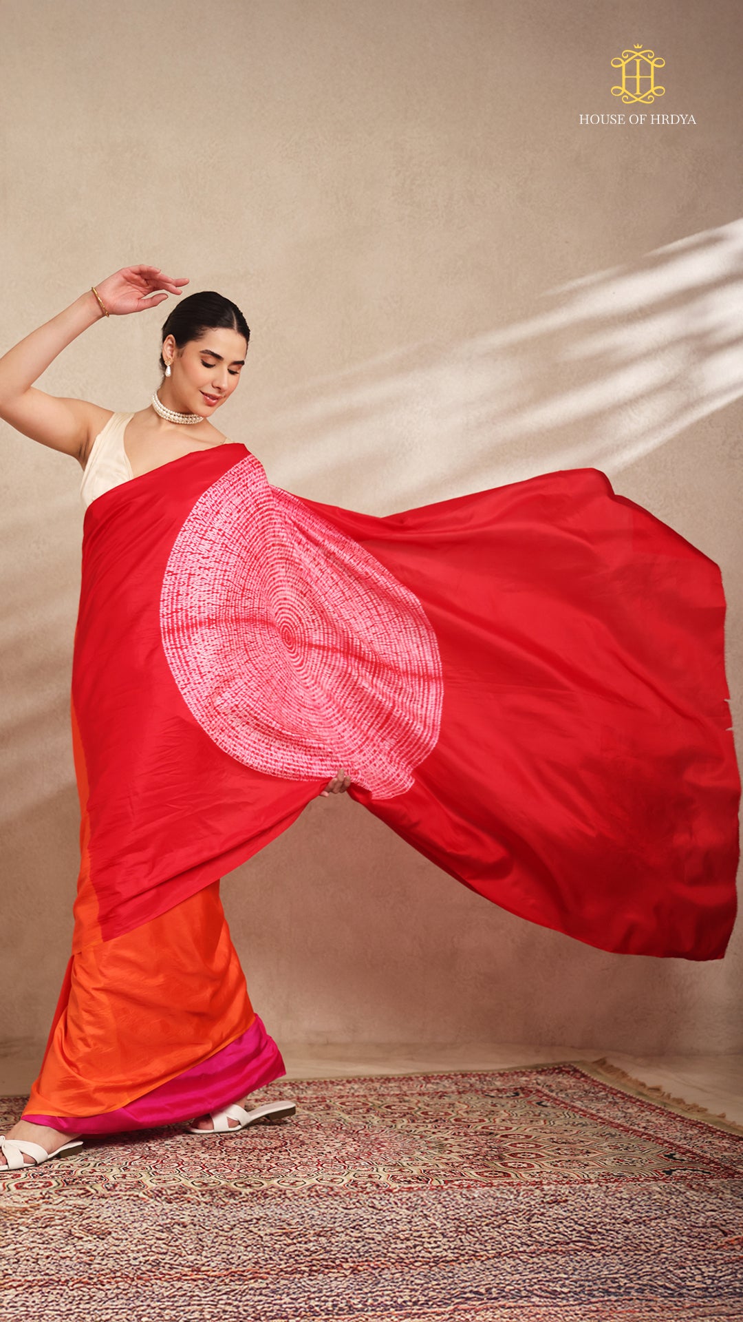 Shibori Red Ombre Shoulder Pattern