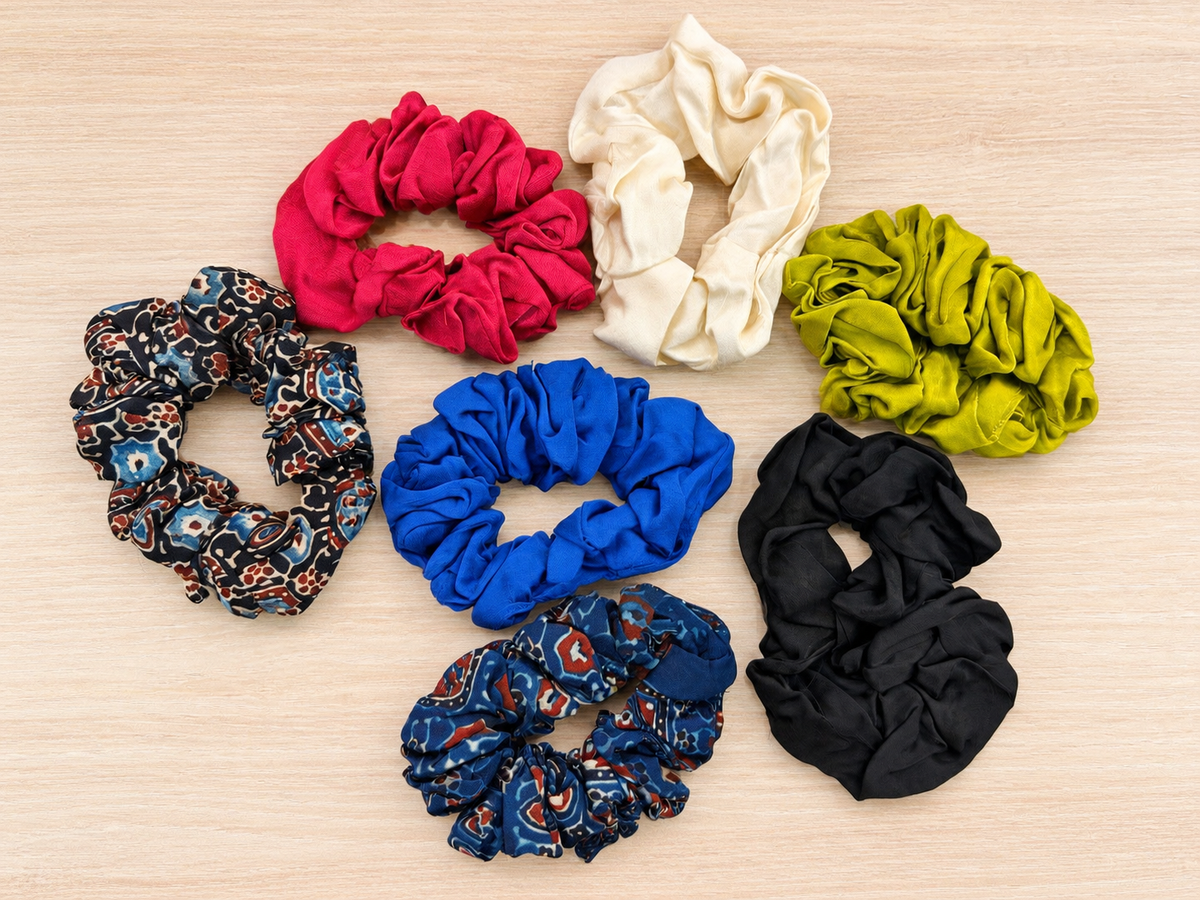 Free Hrdya Scrunchie
