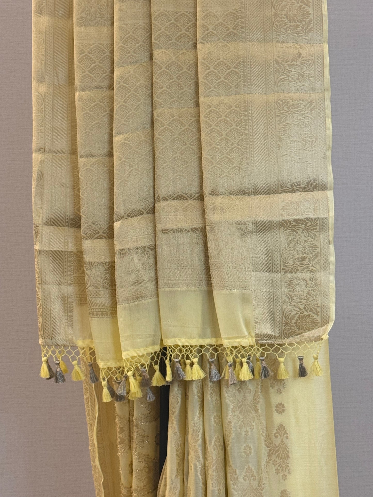 Fluid Grace Light Yellow Saree