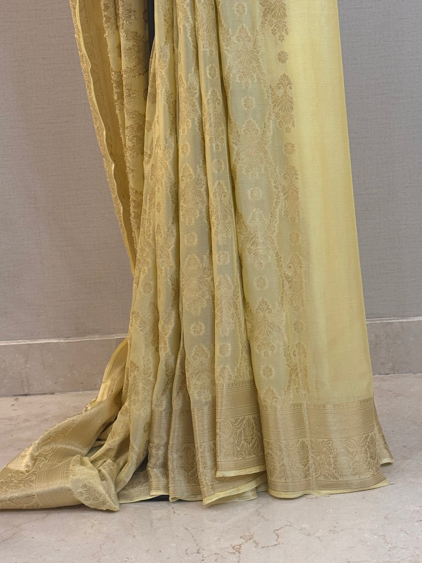 Fluid Grace Light Yellow Saree