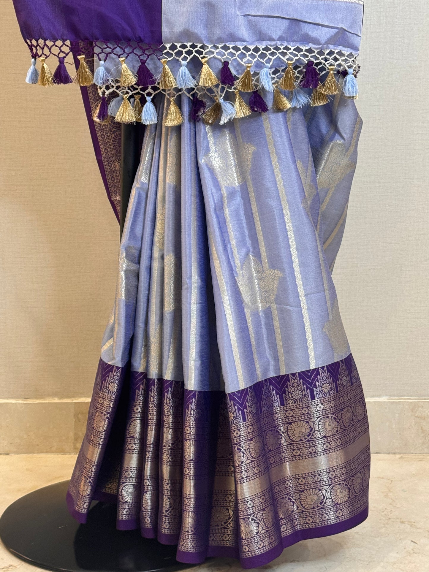 Vanam Lavendar Festive Saree