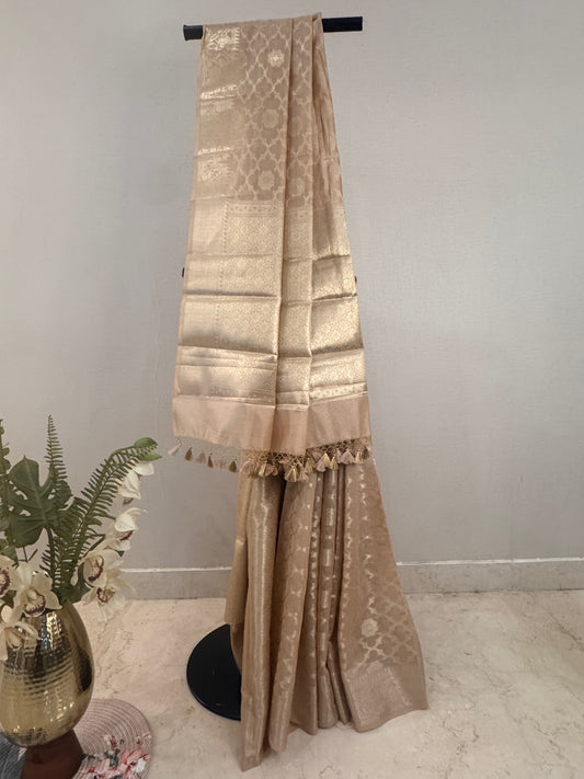 Vanam Gold Festive Saree