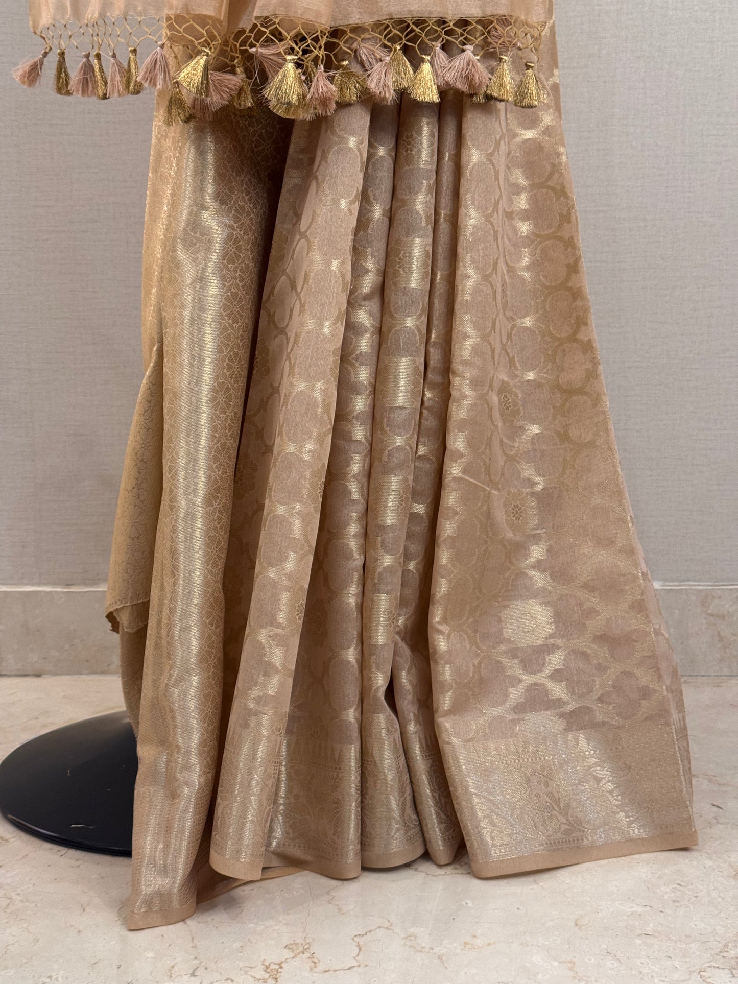 Vanam Gold Festive Saree