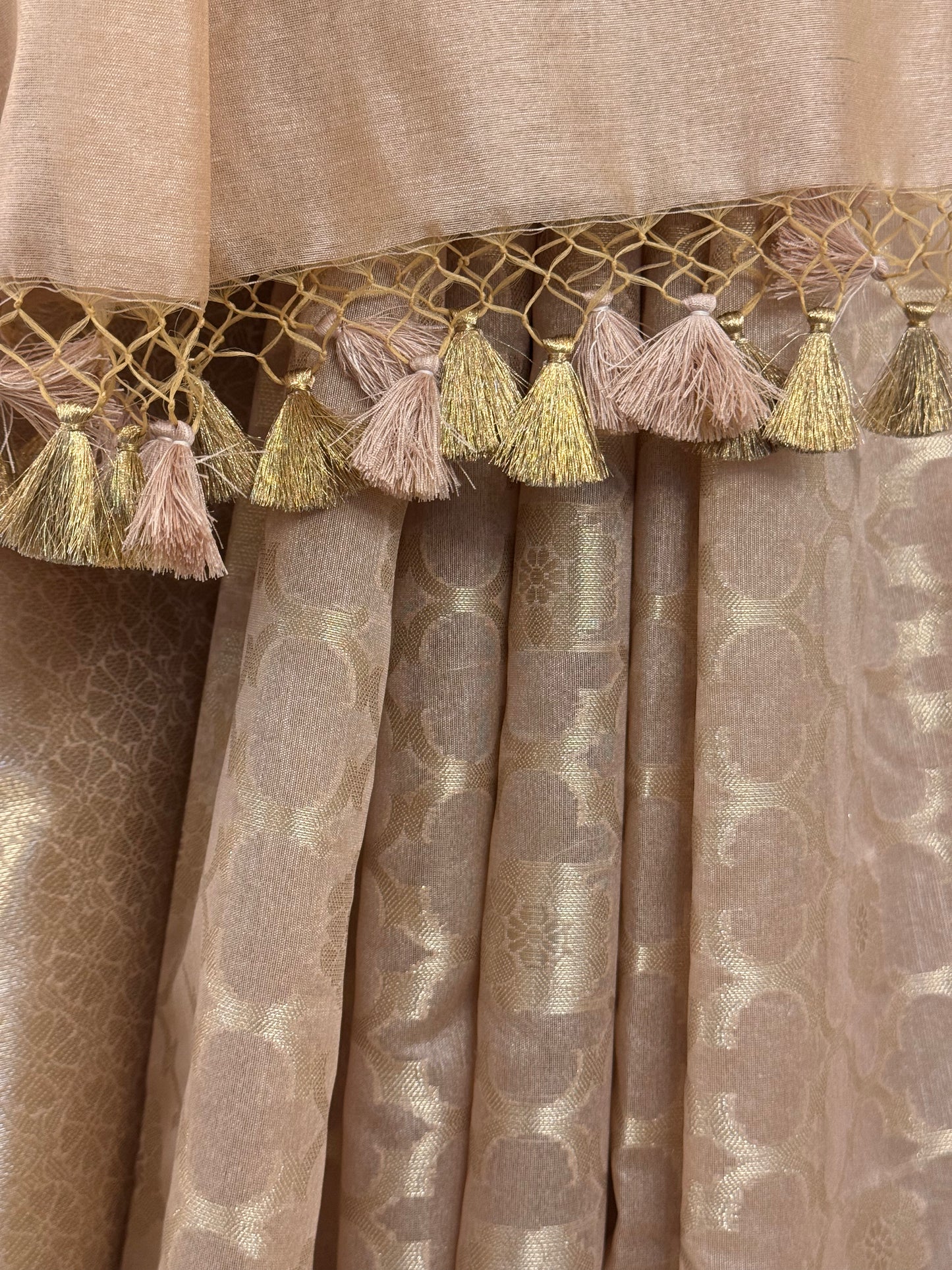 Vanam Gold Festive Saree