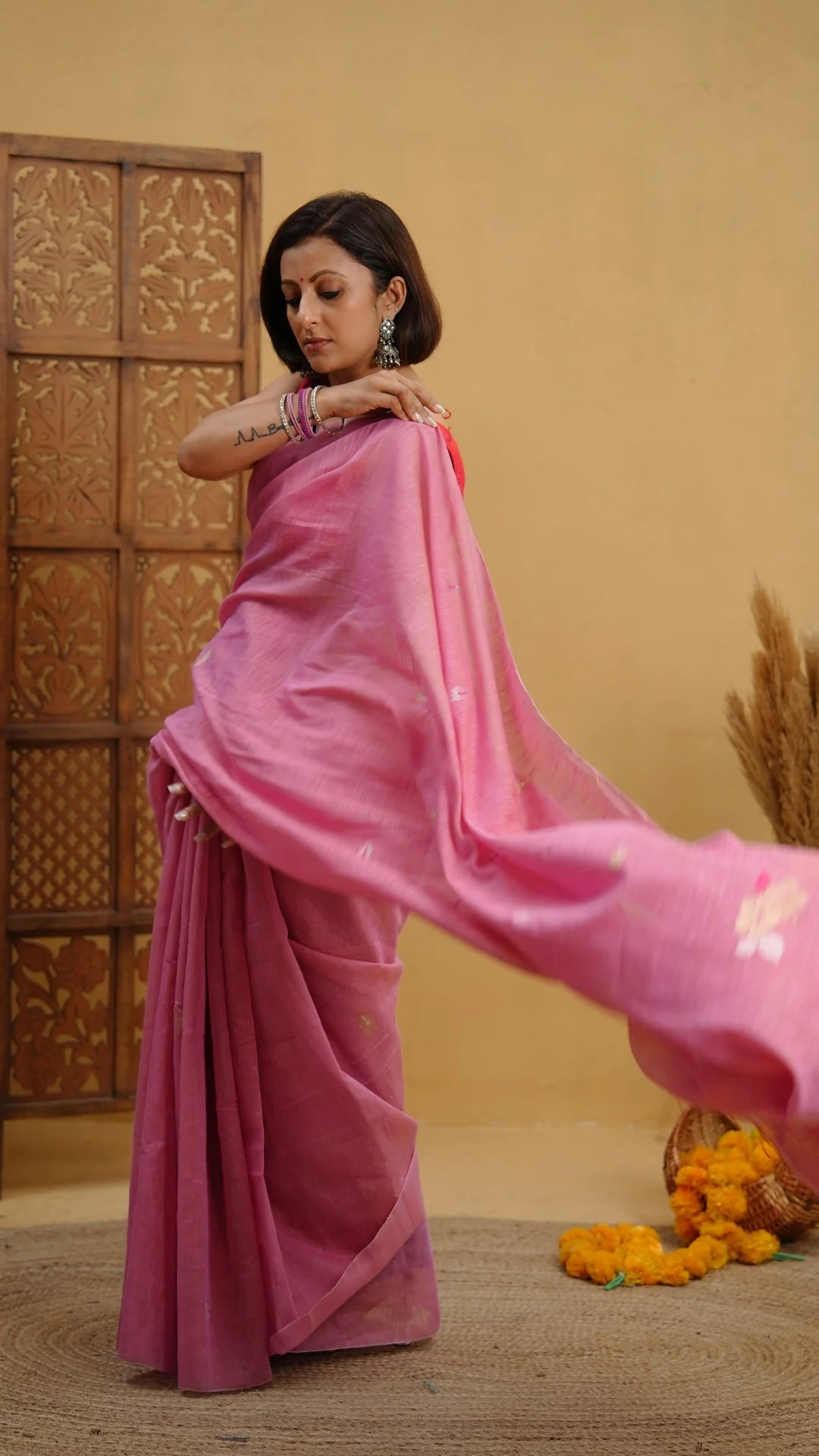 Noor Gulab Main image